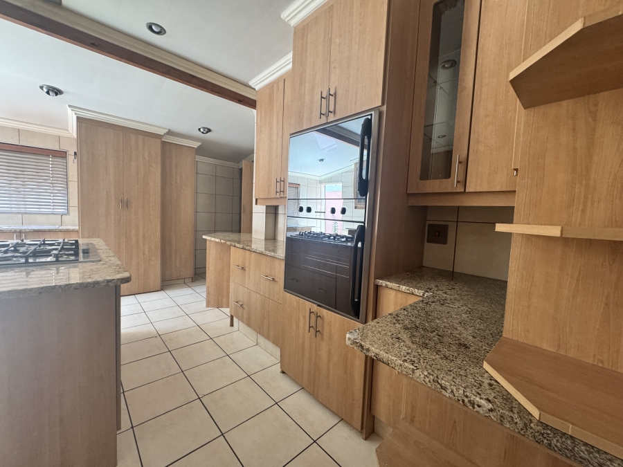 To Let 3 Bedroom Property for Rent in Irene Park North West